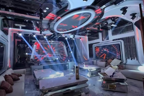 盐城LANPartyKTV招聘接待/礼宾员,稳定支撑坚定职场前行步伐